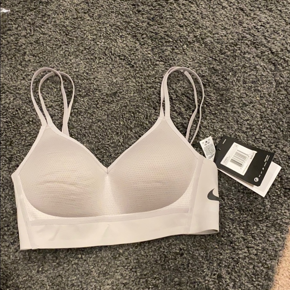 NEW🎉Nike sport bra